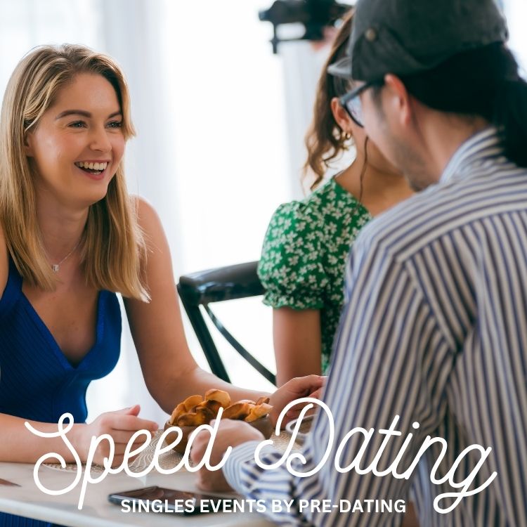 Buffalo attendees of Speed Dating in New York enjoying the event!