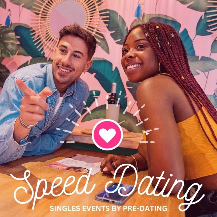 Buffalo attendees of Speed Dating in New York enjoying the event!
